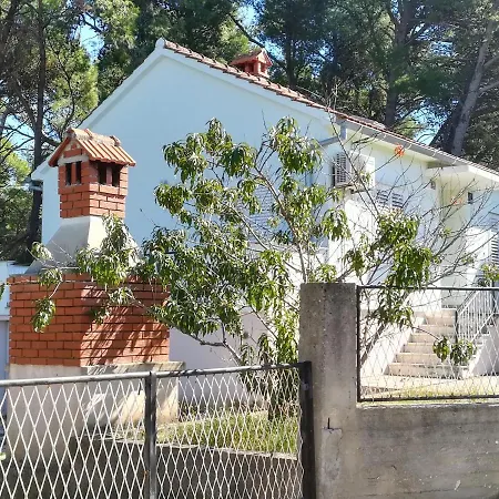 House Near The Sea